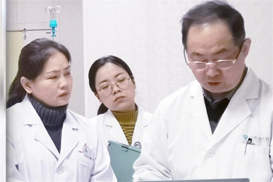 卵巢早衰0.01能自愈和生育吗？卵巢早衰治疗的可能性方法