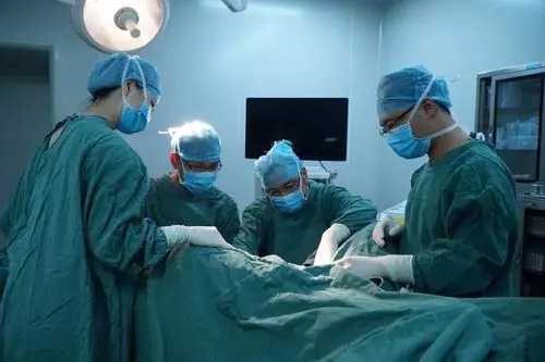 四川哪个医院做试管不需要结婚证 四川残角子宫患者做试管医院前十排名公布 ‘四维能看出男孩女孩图片吗’