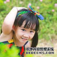 世界首位试管婴儿路易丝现身重庆:40岁的我很健康,和别人没有不一样