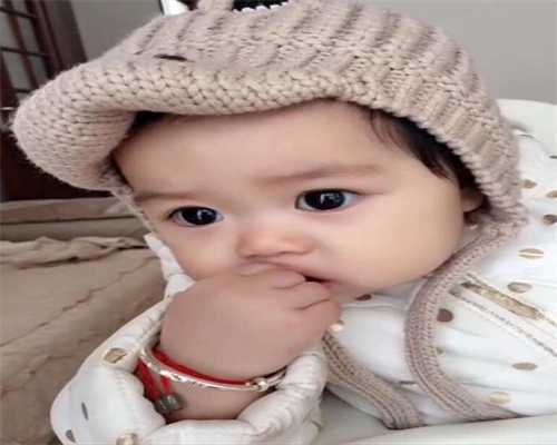 女性子宫内膜薄怎么办，子宫内膜薄能顺利完成试管婴儿胚胎移植手术吗？