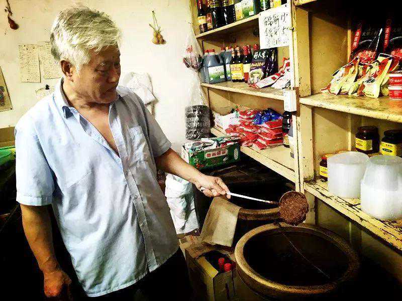 宝宝不肯吃饭的因及解决方法:宝宝不吃饭怎么办