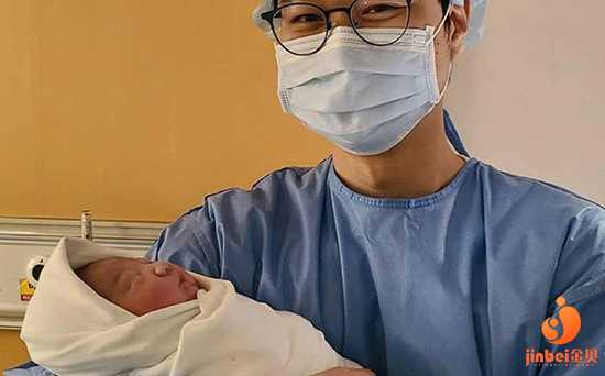 夏季孩子补充水分的重要性：脾胃养护全攻略
