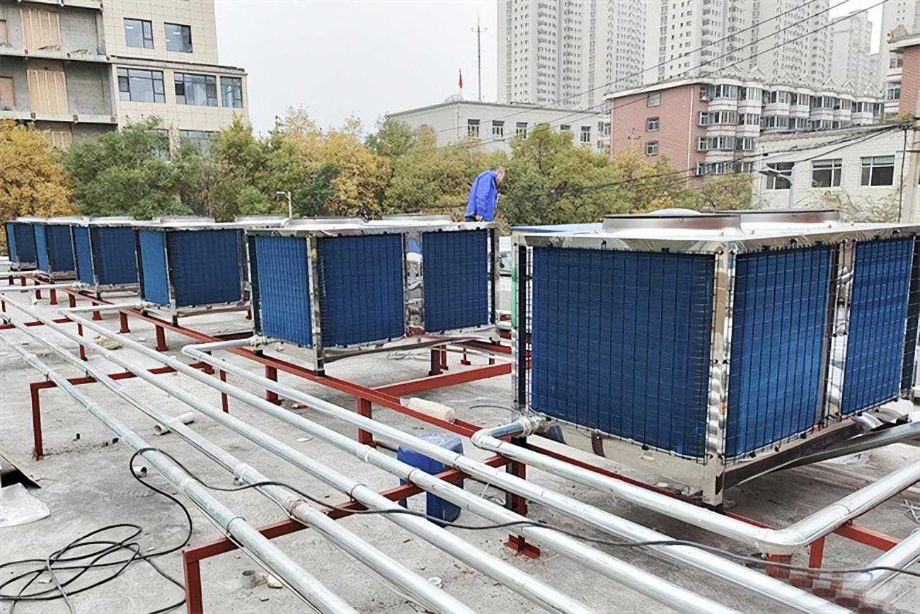 宝宝辅食出现便秘，应该怎么善？