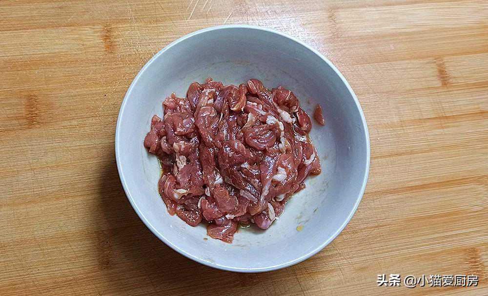 婴儿春季特色营养饮食:体验春天的美好