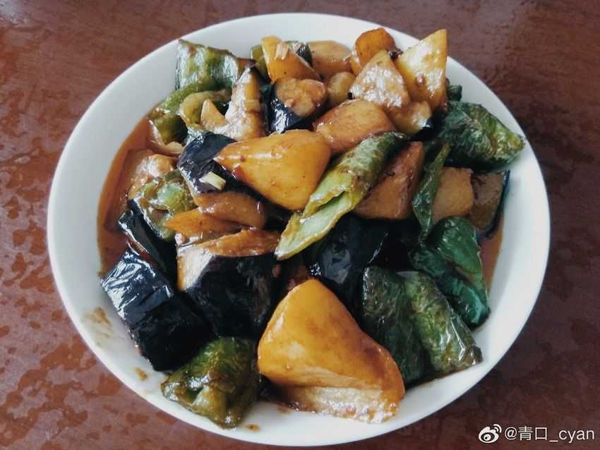 宝宝游泳纸尿裤:宝宝舒适畅游保障