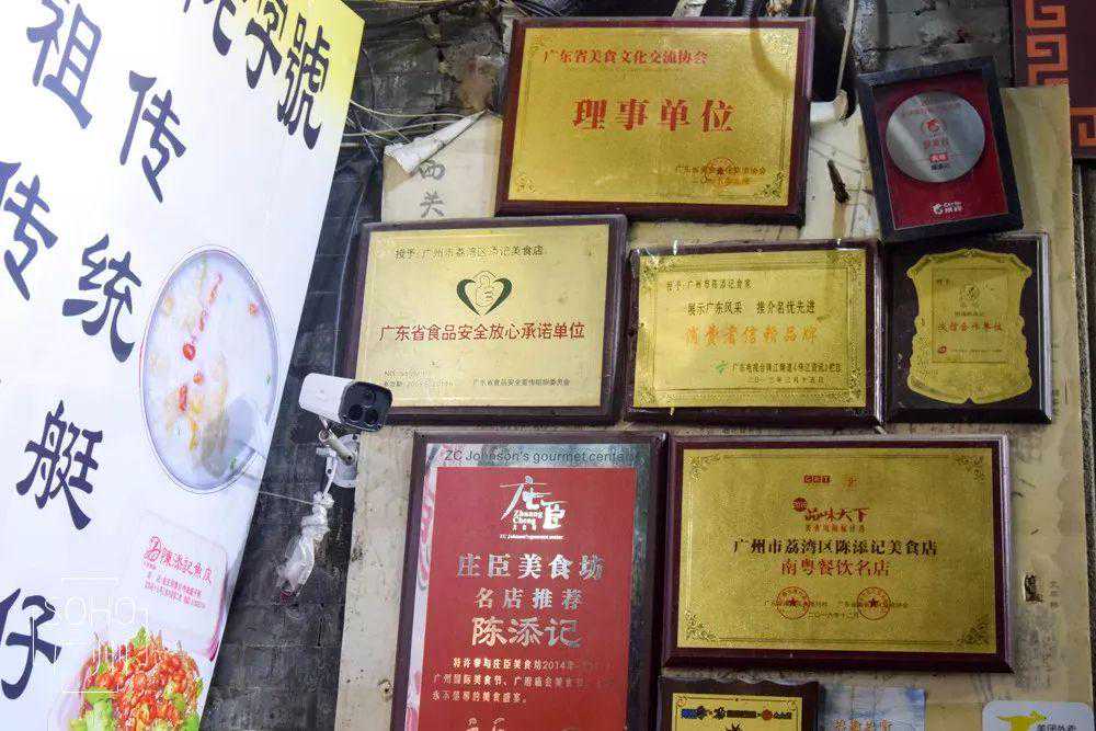 宝宝扁头矫正最佳时机及矫正方法解析